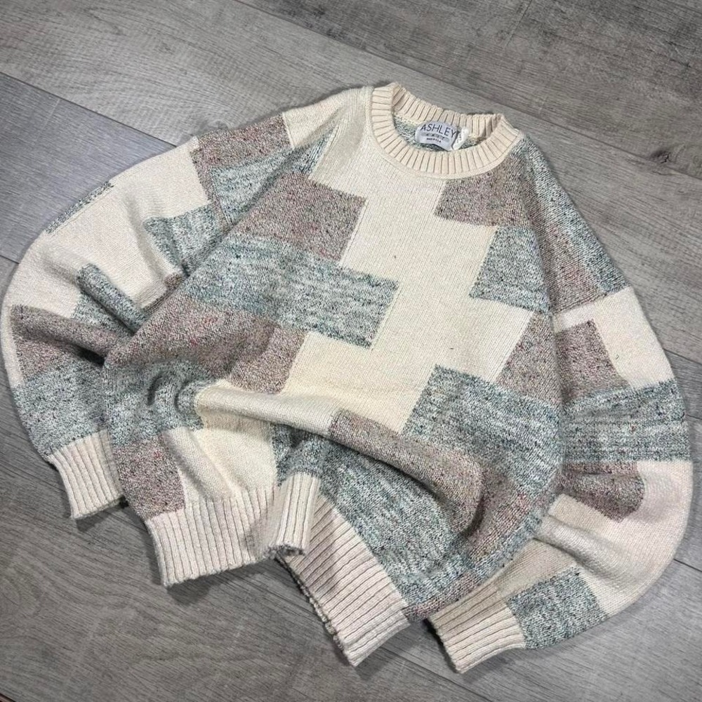 Vintage 90s Ashley knit made in USA cozy sweater size large